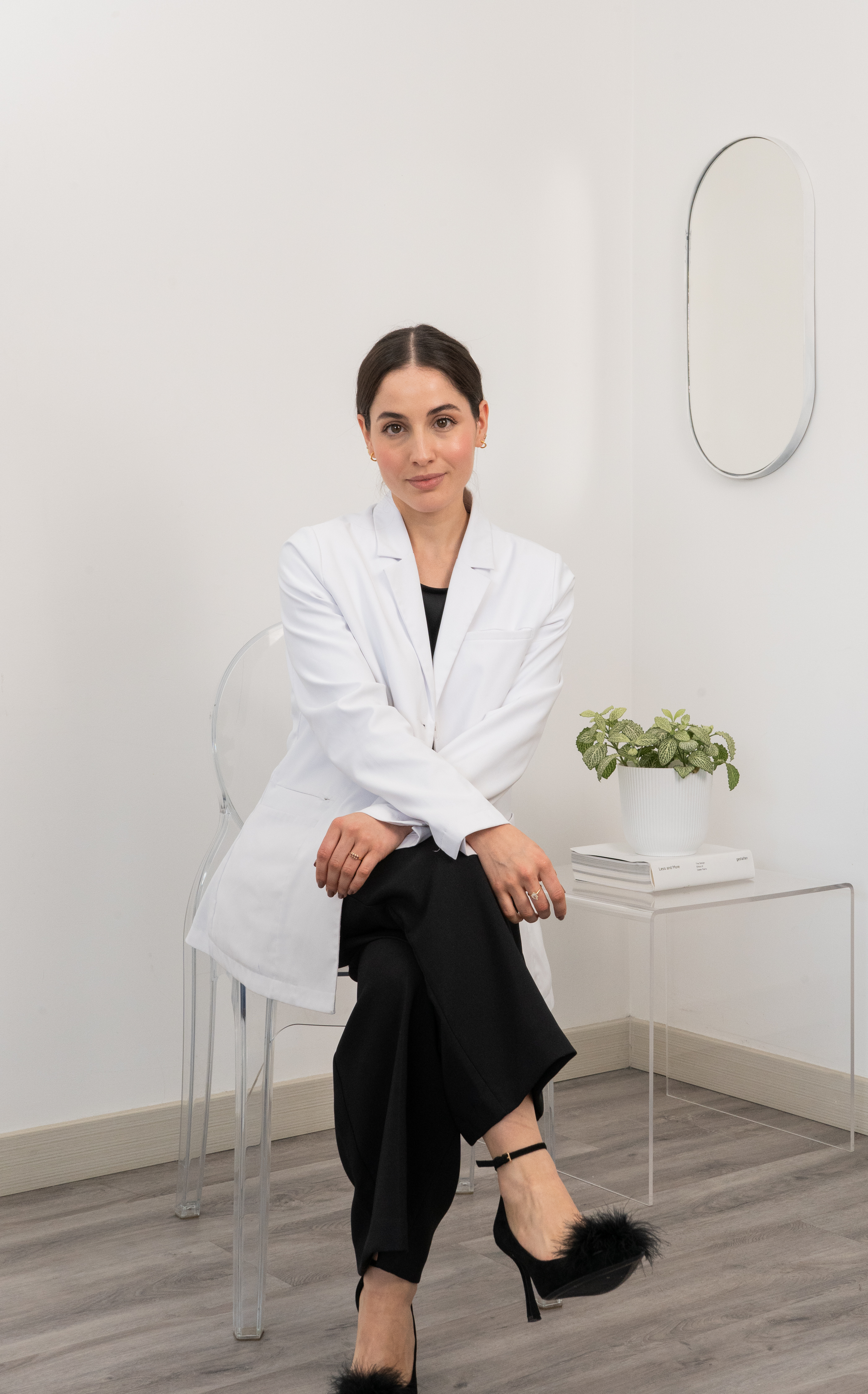 Sara Saldarriaga — Dermatóloga